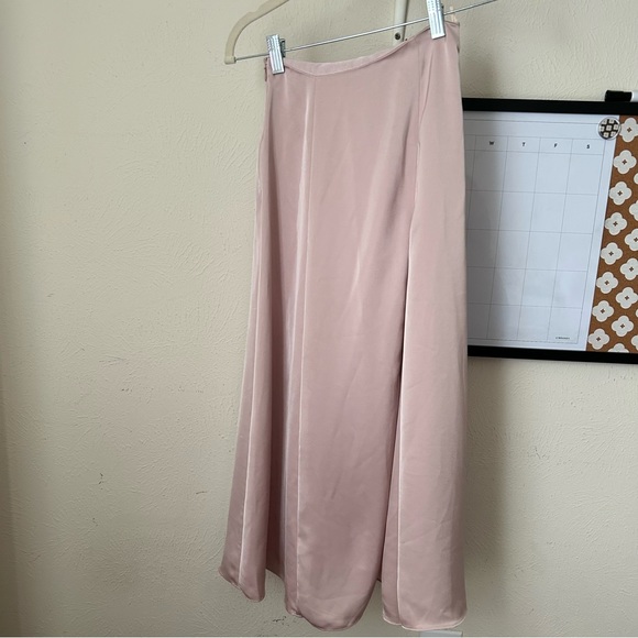 Aritzia Pink Midi Skirt - Picture 3 of 5